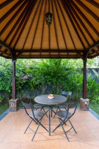 custom backyard gazebo builders gta